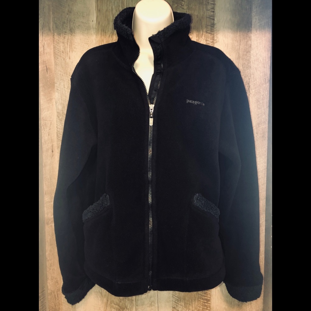 Patagonia women’s classic synchilla jacket